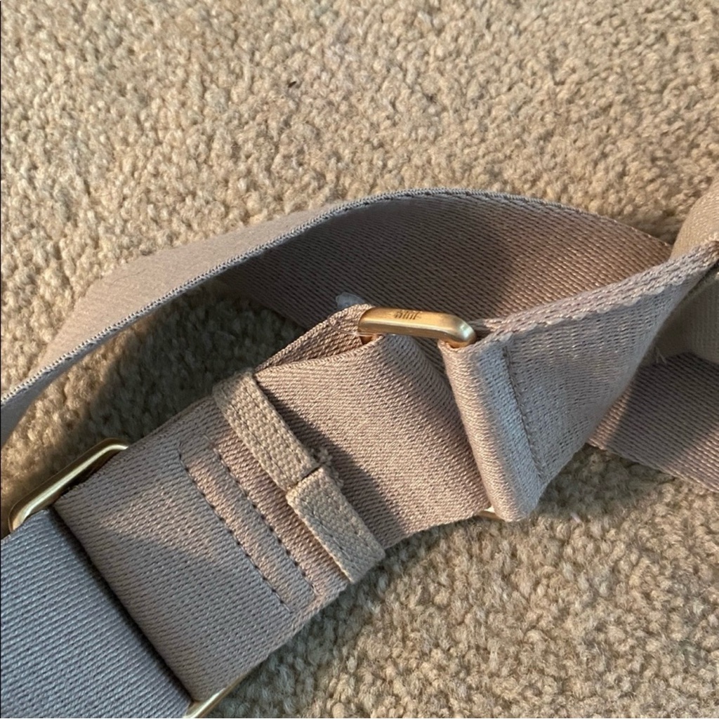 July Everyday Crescent Bag | Beige — image 3 of 8